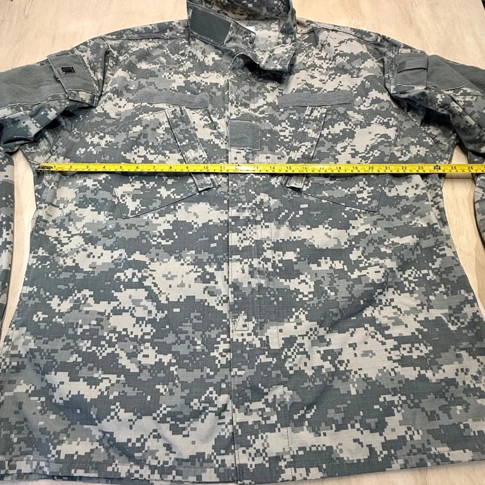 US‎ Army ACU Combat Uniform Coat UCP Digital Camo Large Long Ripstop Jacket